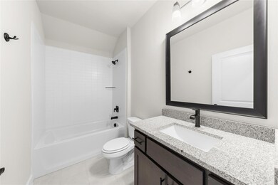 2944 Beau Daniel  2ND Bath