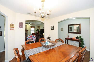 117 Sunnymeade Dr, Warner Robins, GA 31093 - photo 7