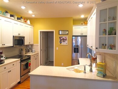 247 Tyler Way, Scott Depot, WV 25560 - photo 6