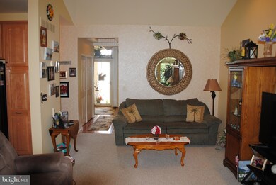 1706 Nottingham Ct unit 136, Warrington, PA 18976 - photo 4