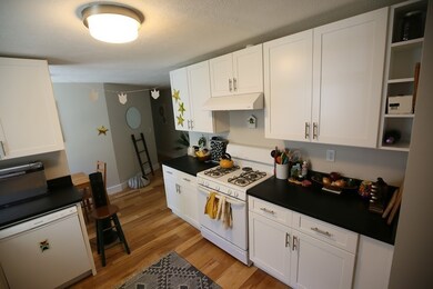 565 Somerville Ave, Somerville, MA 02143 - photo 2