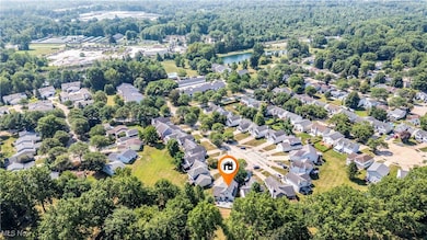 6671 Laurel Ln unit 142, Olmsted Falls, OH 44138 - photo 4