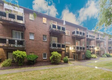 41 Tanager Rd unit 4102, Monroe, NY 10950 - photo 4