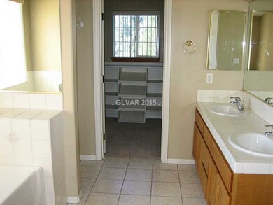 Master Bath/Spa.