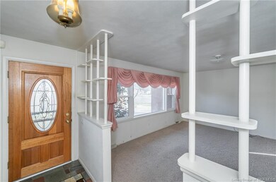 3307 Ridgewood Dr, New Albany, IN 47150 - photo 4