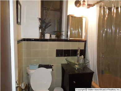 200 Hart Blvd unit 5H, Staten Island, NY 10301 - photo 5