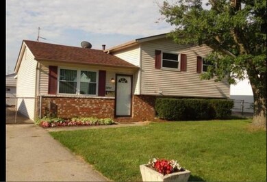 5297 Glenbriar Ct, Columbus, OH 43232 - photo 2