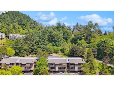 7522 SW Barnes Rd unit E, Portland, OR 97225 - photo 4