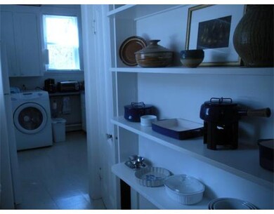 58 Highland Ave unit 1, Newtonville, MA 02460 - photo 3