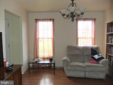 13008 Primrose Ln, Hagerstown, MD 21742 - photo 5