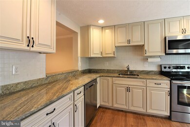 5 Willow Spring Ct, Germantown, MD 20874 - photo 7