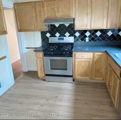 217 Washington Ave, Matawan, NJ 07747 - photo 4