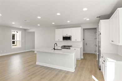 2605 Sam Bass Rd unit 27, Round Rock, TX 78681 - photo 4