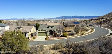 1052 N Cloud Cliff Pass