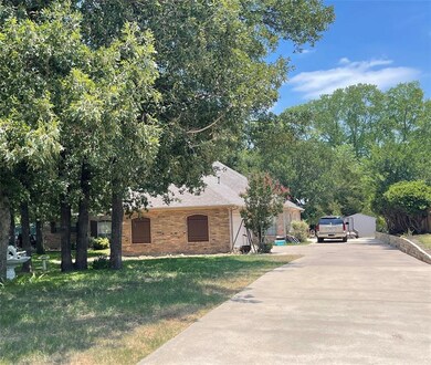 1647 Roberts Bend, Weatherford, TX 76086 - photo 4