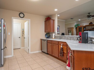 421 421 W Cumberland Rd unit 603, Tyler, TX 75703 - photo 7