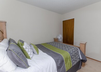 4923 Labelle Dr, Columbus, OH 43232 - photo 6