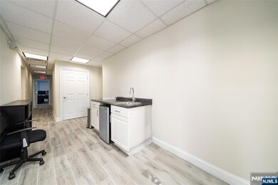 26 Orange Rd, Montclair, NJ 07042 - photo 2