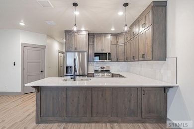 4987 Beach Dr, Idaho Falls, ID 83401 - photo 6