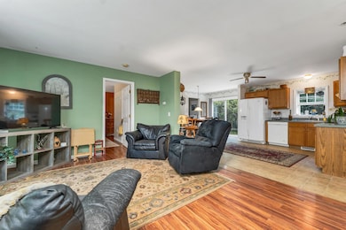 385 Beede Flats Rd, South Tamworth, NH 03883 - photo 4