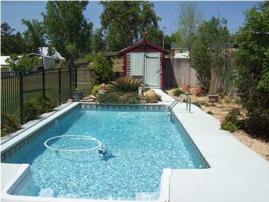 23515 Lakeshore Blvd, Florala, AL 36442 - photo 4