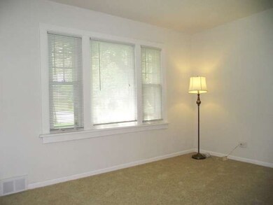 2046 Estes Ave, Des Plaines, IL 60018 - photo 2