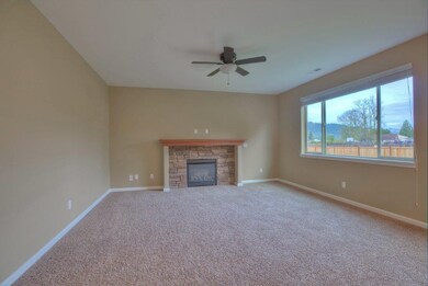 1609 Riddell Ave NE, Orting, WA 98360 - photo 3