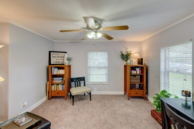 308 W Cleveland St, Alvin, TX 77511 - photo 5