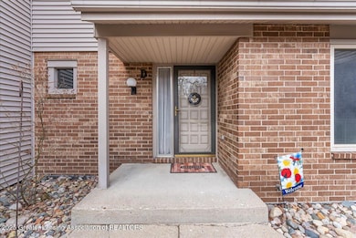 930 Montevideo Dr unit D, Lansing, MI 48917 - photo 3