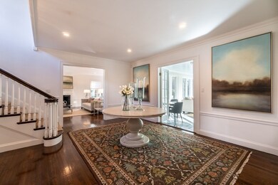 69 Randolph Rd, Chestnut Hill, MA 02467 - photo 6