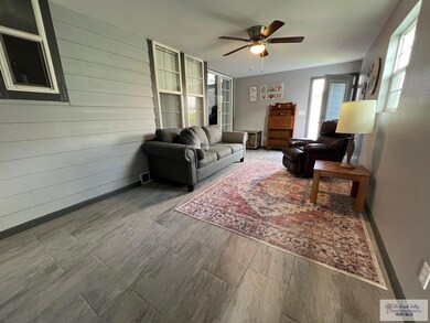 2018 Alicante E, Mercedes, TX 78570 - photo 5