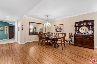 4785 Park Encino Ln unit 138, Encino, CA 91436 - photo 4