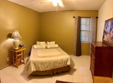 4205 S 57th Ave unit C, Greenacres, FL 33463 - photo 4