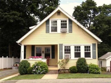 19 Wright St, Woburn, MA 01801 - photo 3