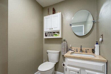 92 Merrimack Meadows Ln unit 93, Tewksbury, MA 01876 - photo 7