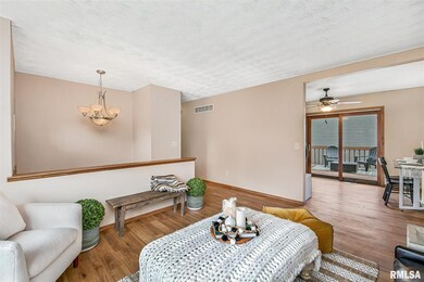 4905 N Sturdevant St, Davenport, IA 52806 - photo 4