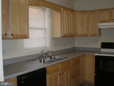 11390 Nicole Dr, Greencastle, PA 17225 - photo 7