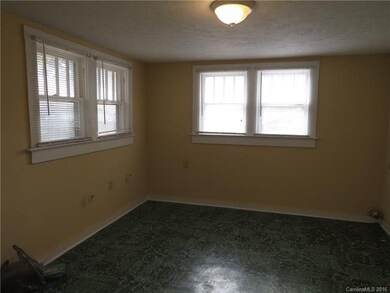 1107 Fox Ave, Statesville, NC 28677 - photo 7