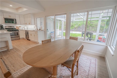 25891 Fenda Way, Valencia, CA 91355 - photo 6