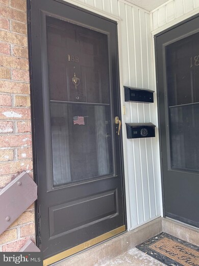 885 N York Rd unit 18B, Hatboro, PA 19040 - photo 2