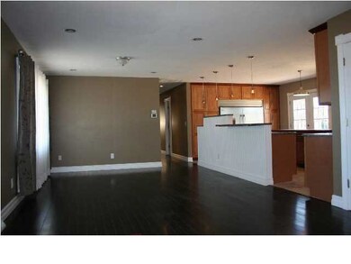 Gorgeous hardwood floors! Open floor plan! Spaciou