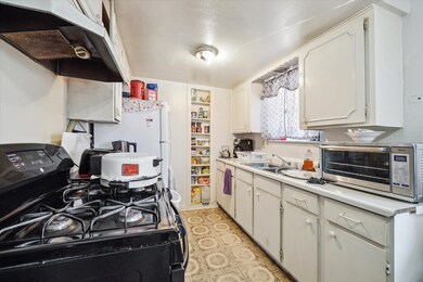 3911 Blue Meadow Ln, Houston, TX 77039 - photo 3