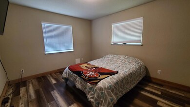 3175 Lawrence Rd, Redding, CA 96002 - photo 7