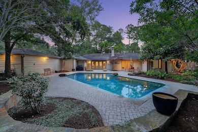 11719 Flintwood Dr, Houston, TX 77024 - photo 3