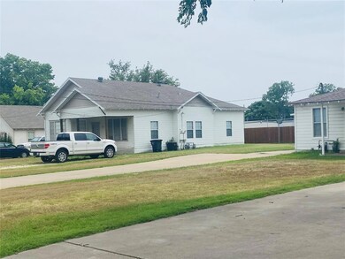 1717 Redwood Dr unit 1719, Cleburne, TX 76033 - photo 4