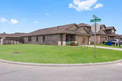 16703 Lonely Pines Dr, Conroe, TX 77302 - photo 7