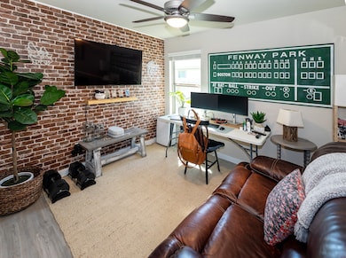 5266 Fleming St, La Marque, TX 77568 - photo 7