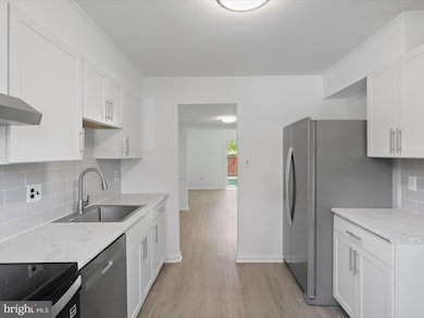 7505 Bosbury Ct, Manassas, VA 20111 - photo 6