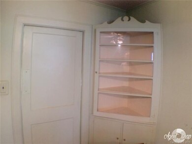 Beautiful built in cabinet in dining room