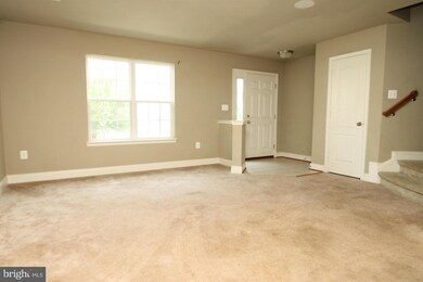 4302 Potomac Highlands Cir unit 43, Triangle, VA 22172 - photo 3